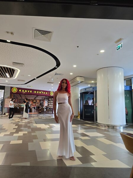 Dominatoare cu experienta,